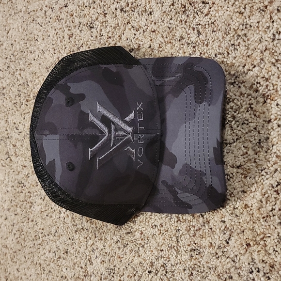 vortex Other - Vortex trucker hat adjustable strap Black Gray camo